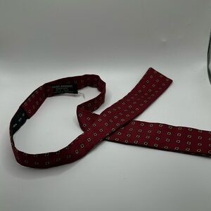 Vintage Brooks brothers red square preppy bow tie